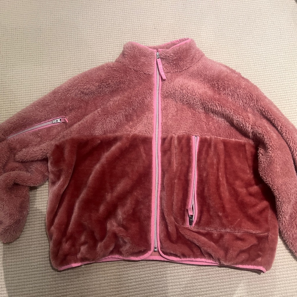 Fuzzy sweater jacket deals